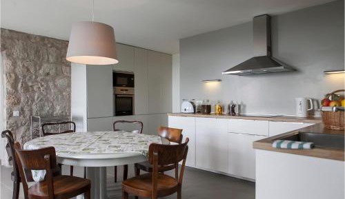 Five-Bedroom Holiday Home