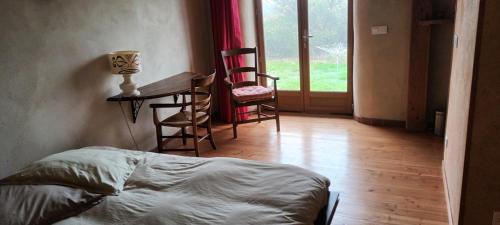 Double Room with Private Bathroom