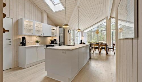 Three-Bedroom Holiday Home 