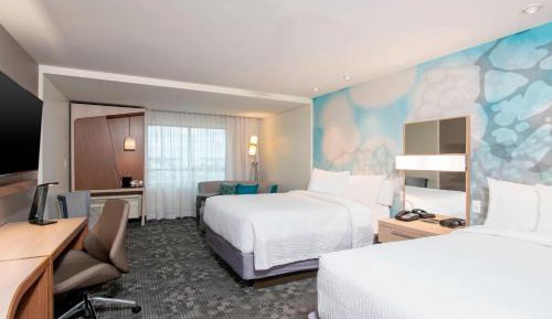 Double Queen Room