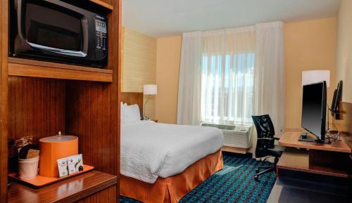 King Room - Hearing Accessible