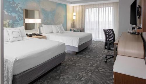Double Queen Room