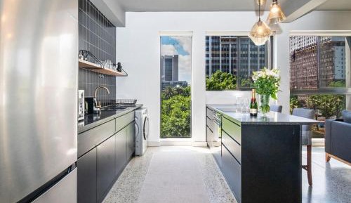 One-Bedroom Apartment