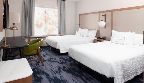 Double Queen Room