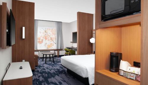 Executive King Suite with Sofa Bed