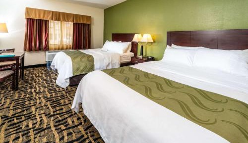 Queen Room with Two Queen Beds - Non-Smoking