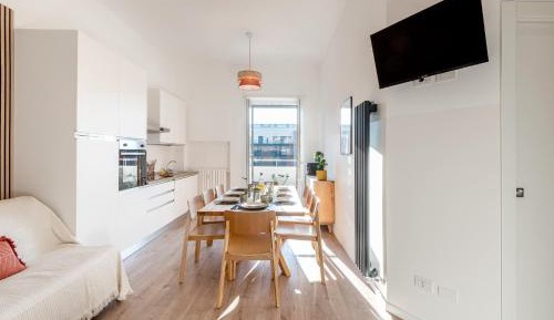 Two-Bedroom Apartment with Balcony