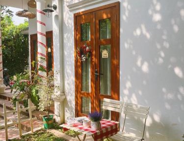 King Room with Garden View