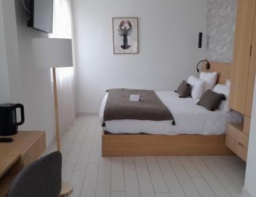 Chambre Double Confort - Côté Cour