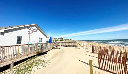 Three-Bedroom Apartment - Oceanfront