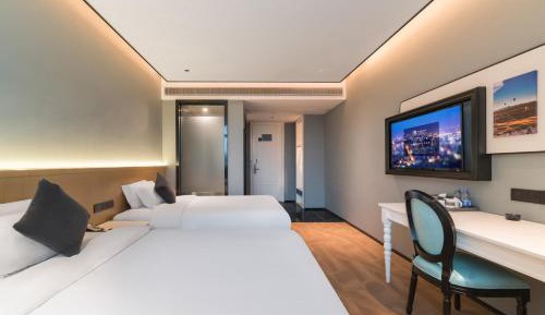 Family Room with Shower