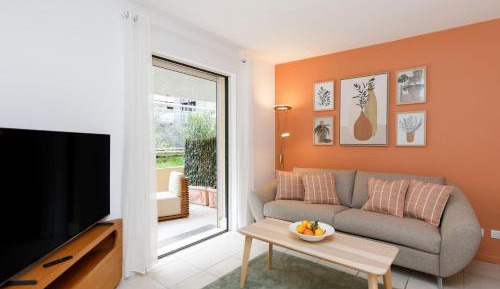 Two-Bedroom Apartment with Terrace