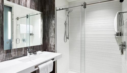 King Room with Balcony