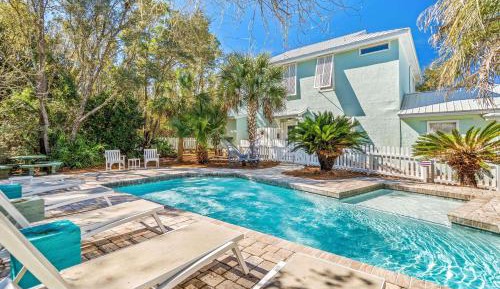 Six-Bedroom Holiday Home