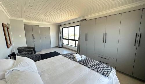 Six-Bedroom House
