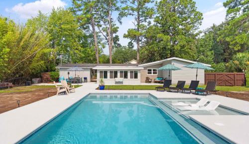 Four-Bedroom Holiday Home