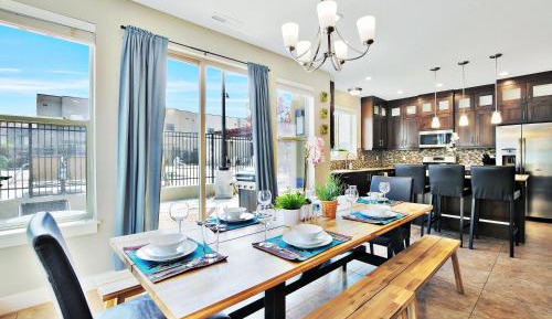 Four-Bedroom Holiday Home