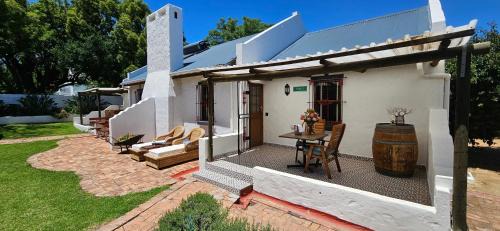 One-Bedroom Cottage