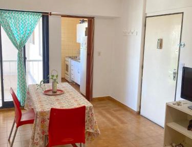 One-Bedroom Apartment with View