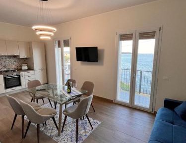 Three-Bedroom Apartment with Ocean View