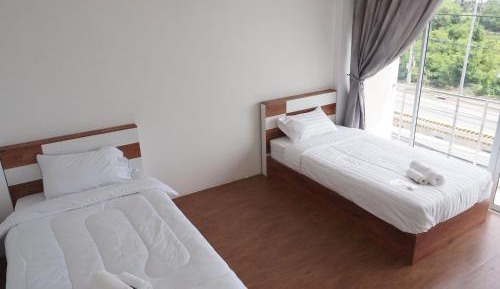 Double or Twin Room with Private External Bathroom