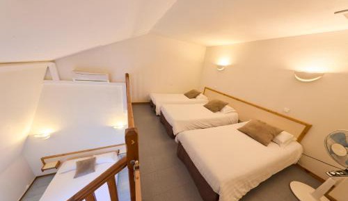 Duplex Suite (4/5 people) with air conditioning