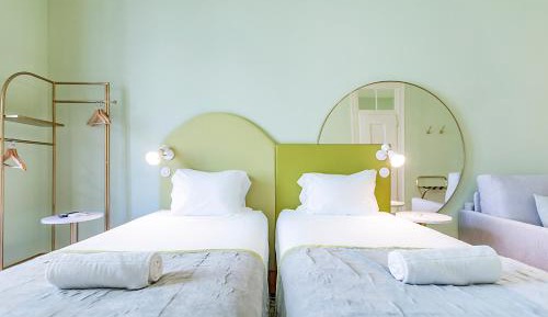 Deluxe Double or Twin Room