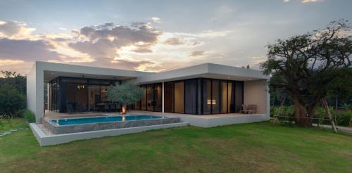 Villa with Private Pool