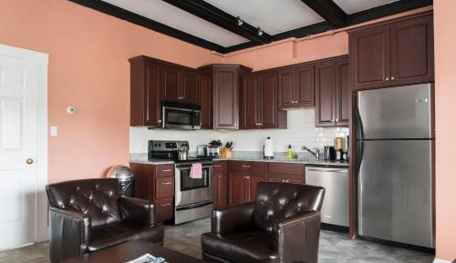 Deluxe Apartment