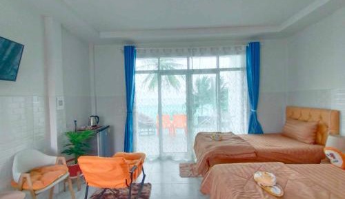 Standard Double or Twin Room with Sea View