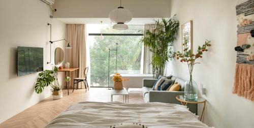 King Room with Garden View