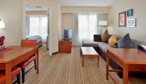 One-Bedroom Queen Suite with Sofa Bed