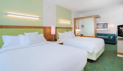 Queen Suite with Two Queen Beds and Sofa Bed