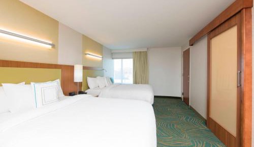 Suite with Two Queen Beds and Sofa Bed 