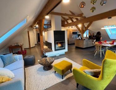 Apartment with Bathroom