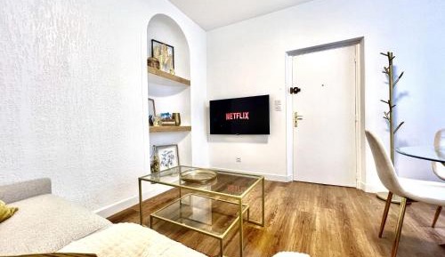 One-Bedroom Standard Apartment