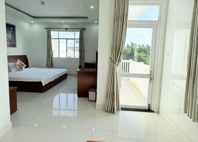 King Room with Balcony