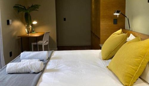 Luxury King Room