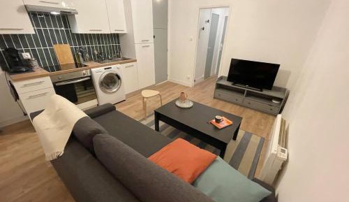 One-Bedroom Apartment - Non-Smoking