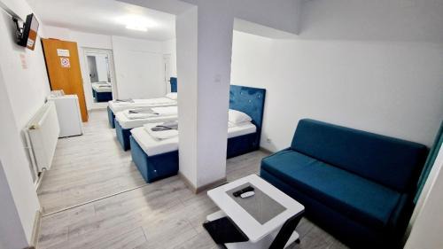 Economy Quadruple Room