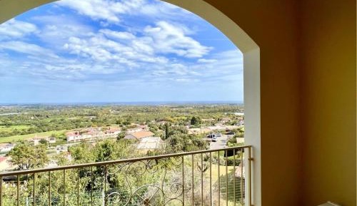 One-Bedroom Apartment - Non-Smoking