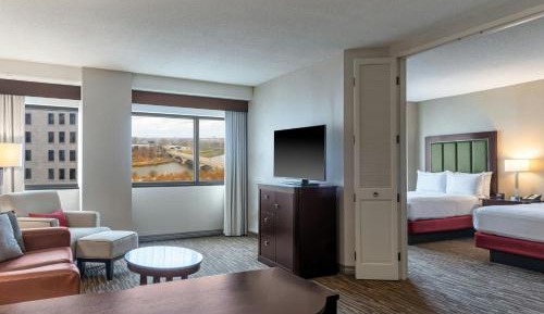 Double Suite with Sofa Bed and River View