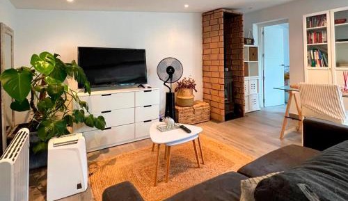 One-Bedroom Standard Apartment