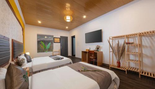 Triple Room with Garden View