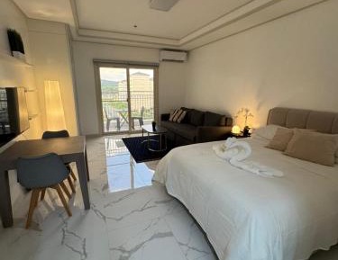 One-Bedroom Apartment with Balcony