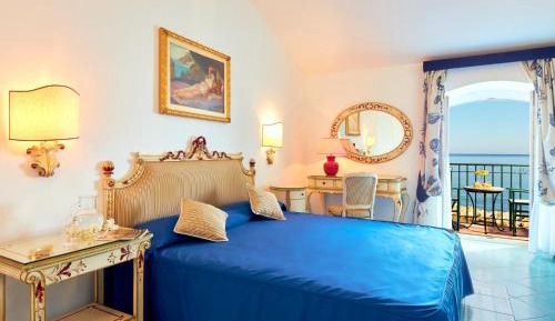 Superior Double Room with Balcony and Sea View