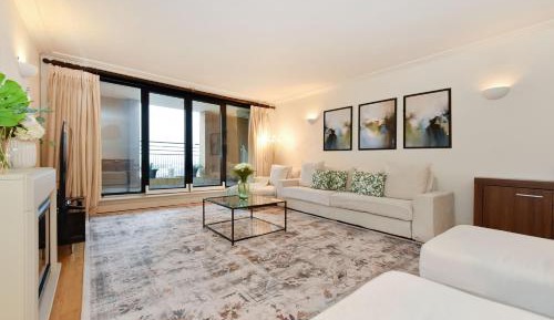 Two-Bedroom Superior Apartment