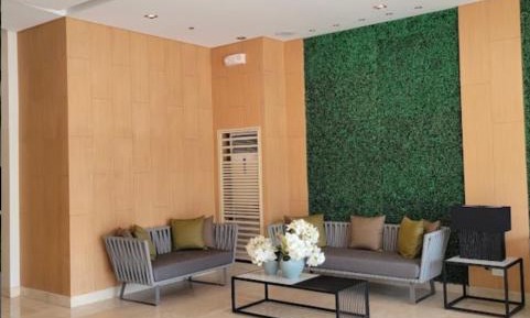 Deluxe Two-Bedroom Apartment with Garden View