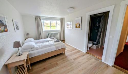 Double or Twin Room with Private Bathroom