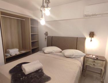 One-Bedroom Apartment with Sea View